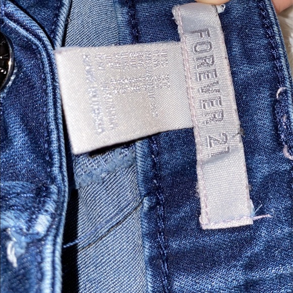 High-Rise forever 21 Skinny Jeans - Picture 3 of 3